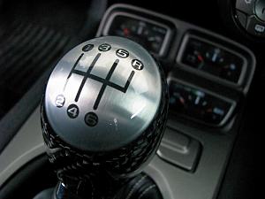 2010-11 Camaro Real Carbon Fiber Re-style V8 Manual Shift Knob-232323232%7Ffp633_8_nu%3D79%3B%3B_6_9_258_wsnrcg%3D33627978_8349nu0mrj.jpg