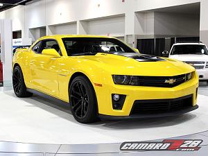 The First Rally Yellow Camaro ZL1 Shown at Milwaukee Auto Show-rally-yellow-camaro_zl1.jpg