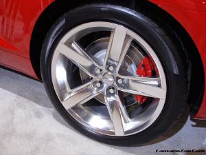 Any chance the LS7 concept wheels will make it into production?-ls7camarowheel.jpg