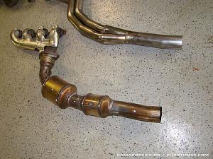 Photos of 2010 Camaro Borla Long Tube Headers Compared to Stock Manifolds-2010camaroborlalt_2.jpg