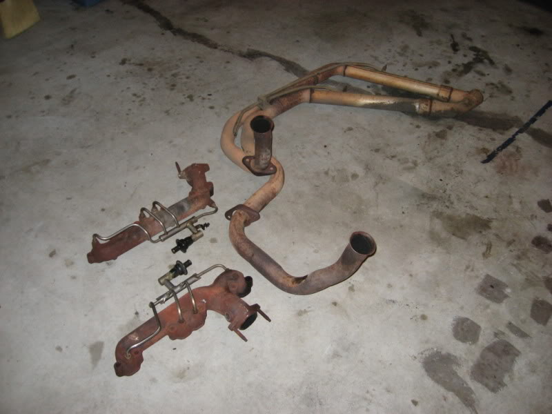 Name:  L98manifoldsanddualY-pipe.jpg
Views: 1361
Size:  57.7 KB