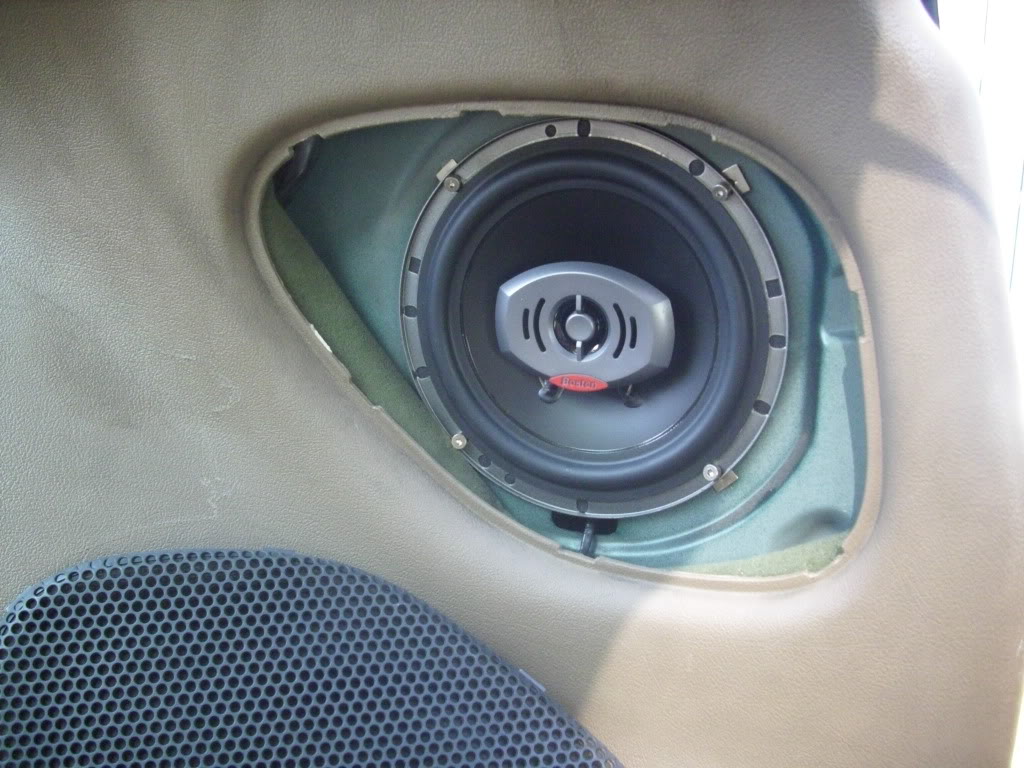 Name:  Rearspeaker.jpg
Views: 17
Size:  150.2 KB
