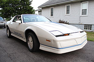 (MI) Pontiac Trans Am 15th Anniversary Edition-img_3322.jpg