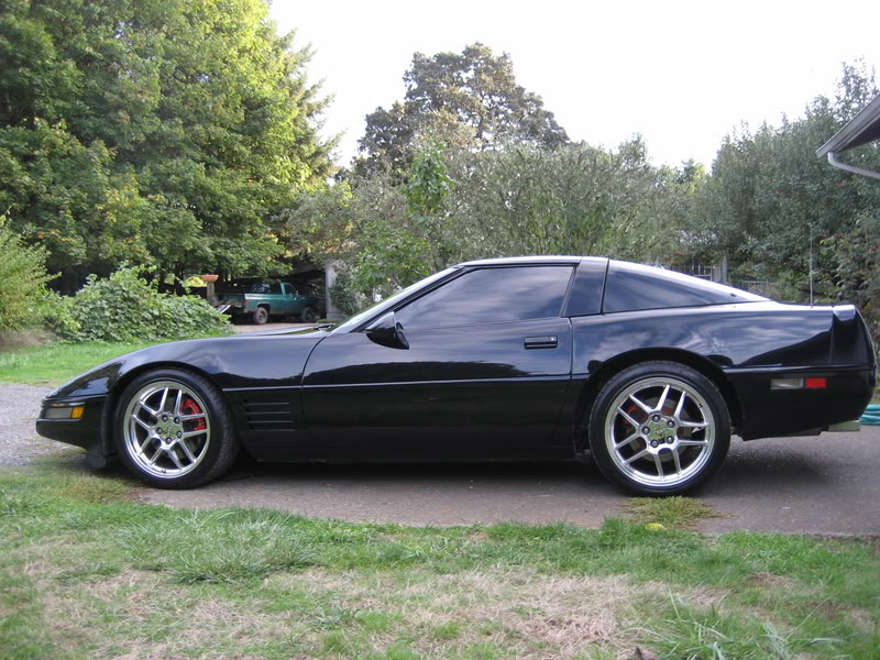 Name:  corvette016.jpg
Views: 15
Size:  142.1 KB