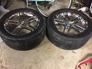 Mickey a Thompson ET Streets 305/35R18-img_4767.jpg
