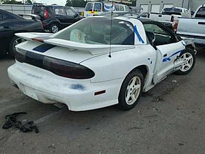 Parting out LT1 1994 25th Anniversary Trans Am-4.jpg