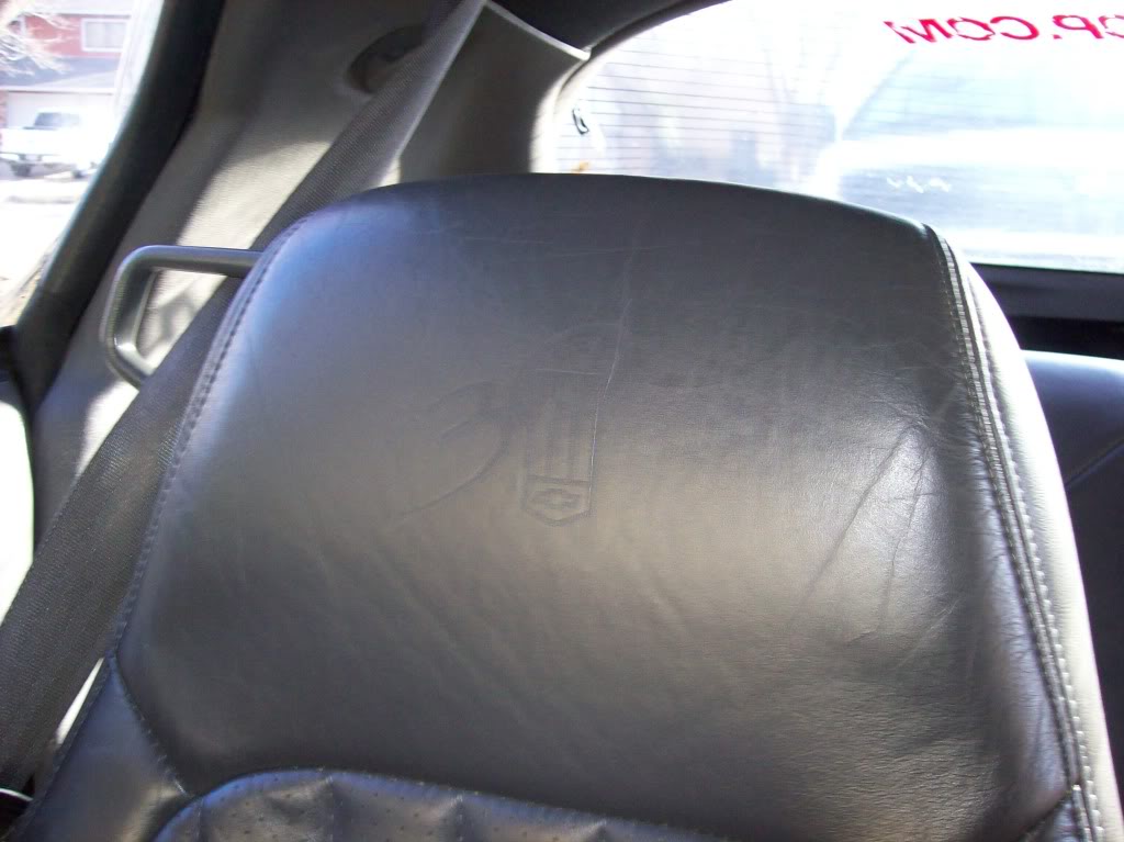 Name:  Passengerheadrestclose.jpg
Views: 26
Size:  97.8 KB