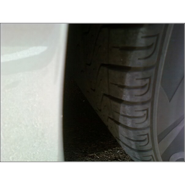 Name: fronttire.jpg
Views: 24
Size: 35.3 KB