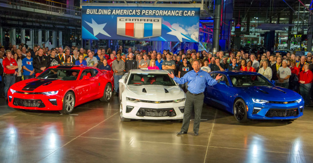 CHEVROLET READIES SHIPMENT OF 2016 CAMARO